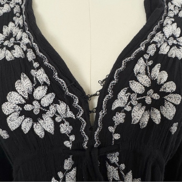 Free People Embroidered Fable Midi Dress Small Black - Picture 7 of 9